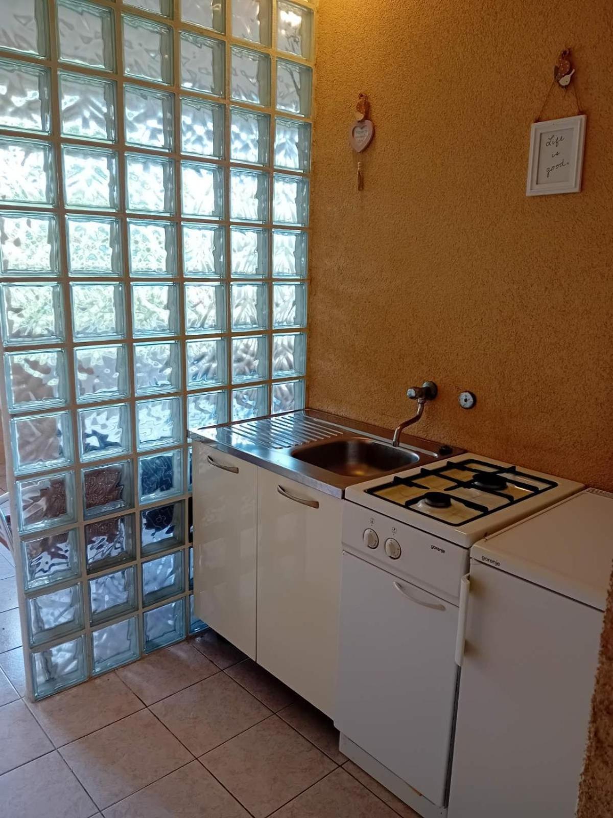 Rooms With A Parking Space Krk - 13553 Vrh  Bagian luar foto
