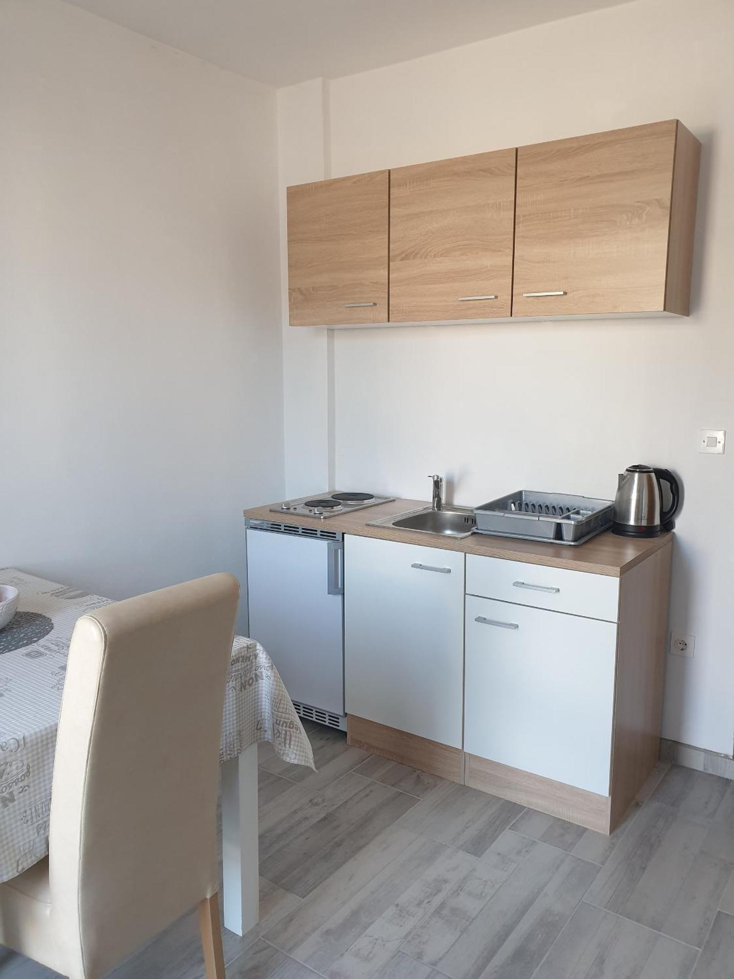 Rooms With A Parking Space Krk - 13553 Vrh  Bagian luar foto
